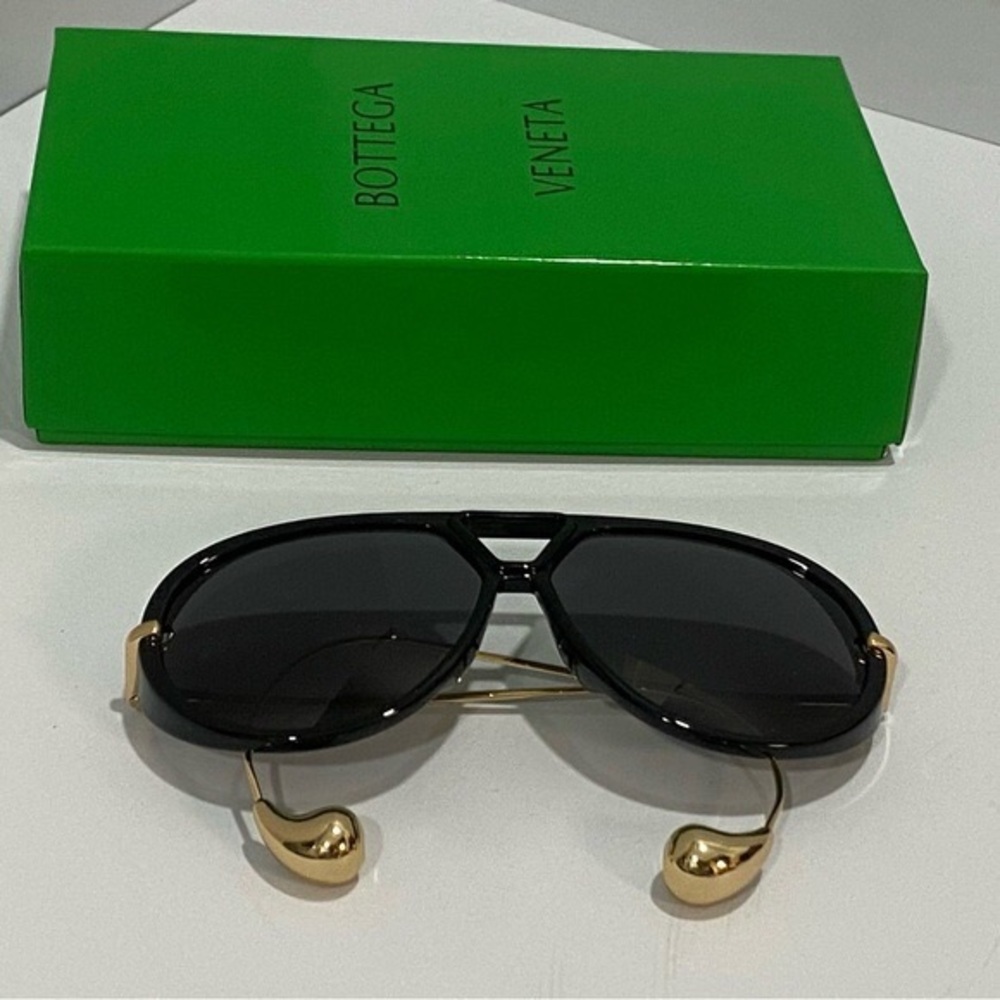 Bottega Veneta Black and Gold Shield Sunglasses - Picture 3 of 4